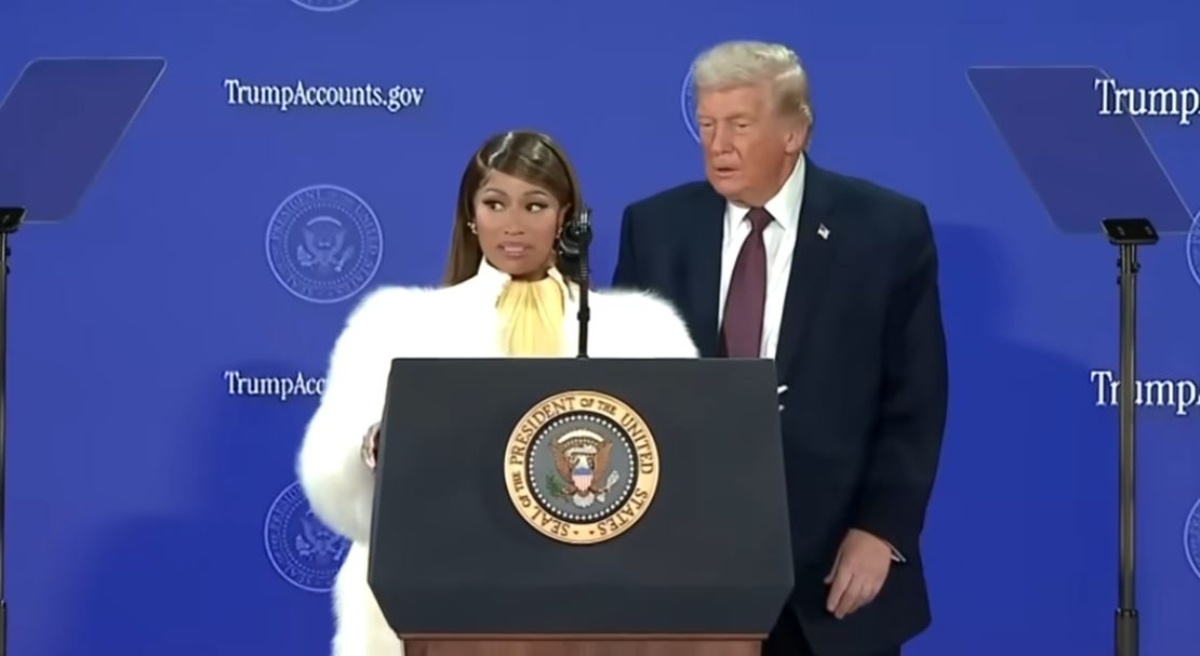 Η Nicki Minaj είπε ότι είναι η «Νο1 θαυμάστρια» του Ντόναλντ Τραμπ: «Το  μίσος των ανθρώπων δεν με επηρεάζει»