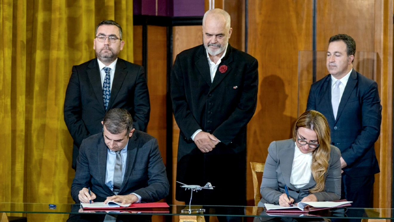 Edi Rama-Haluk Bayraktar