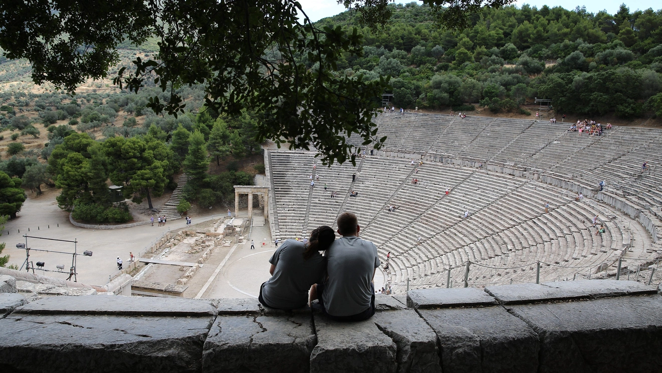 Εβδομήντα χρόνια Φεστιβάλ Αθηνών Επιδαύρου.