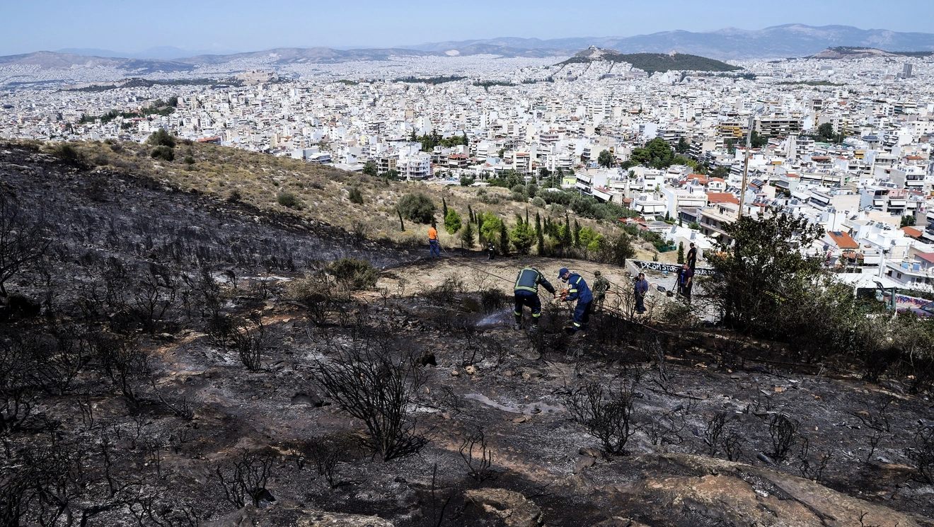 Αθήνα Υμηττός φωτιά