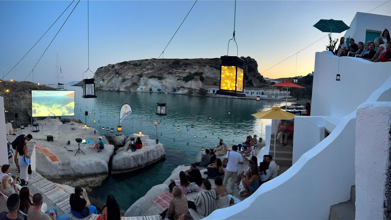 σινεμά Κίμωλος Καλησπερίτης