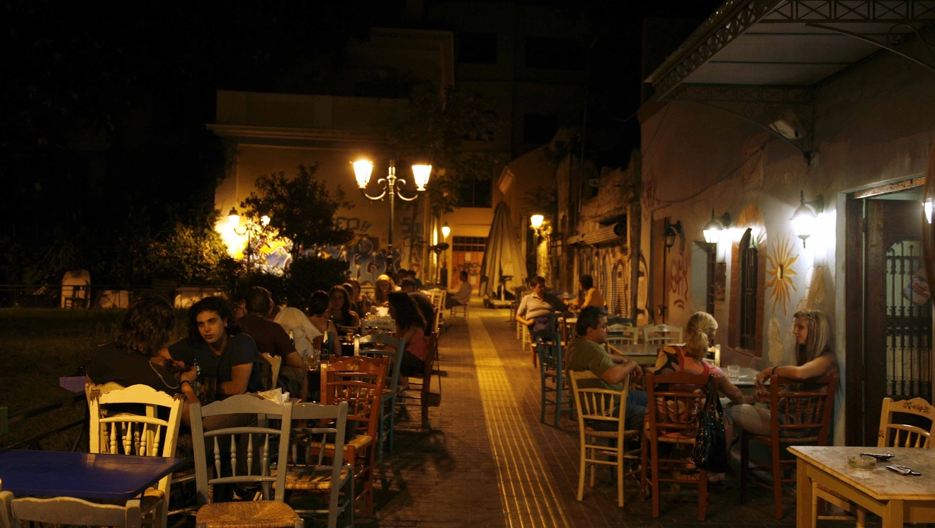 Οικιστικές γωνιές στη γειτονιά της Πλάκας. | (EUROKINISSI / ΧΑΣΙΑΛΗΣ ΒΑΪΟΣ)