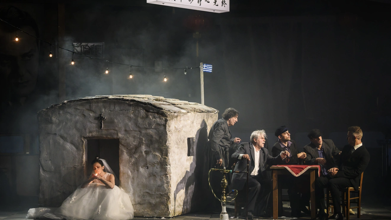 TZENH TZENH | Φωτογραφίες παράστασης: Ελίνα Γιουνανλή