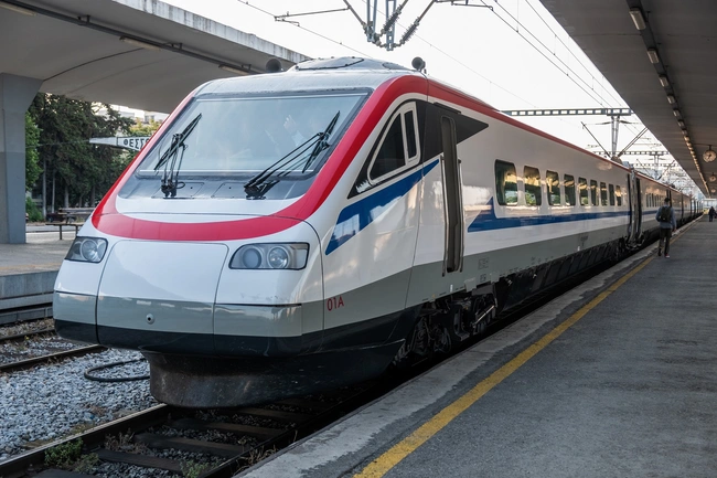 τρένο βέλος