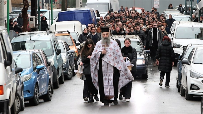 kideia-ifigeneias-tempi