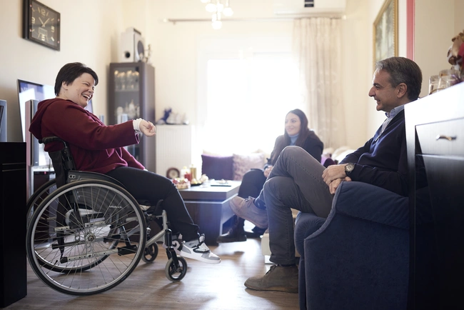 mitsotakis-prosopikos-boithos