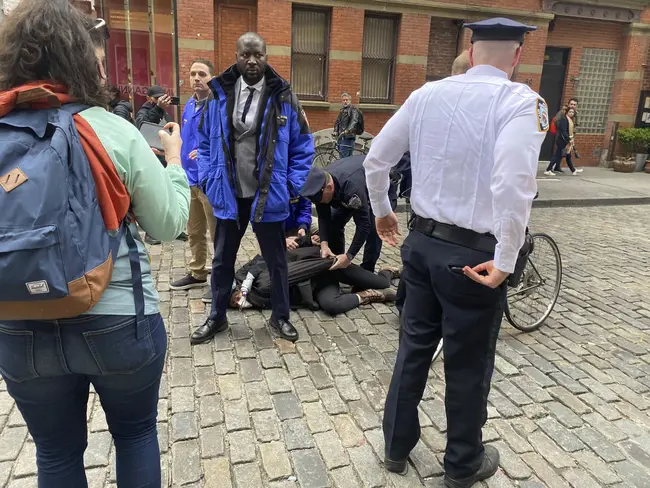 diadiloseis nea iorki