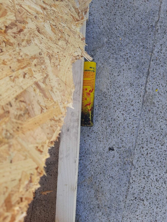 emprismos grafeia syriza