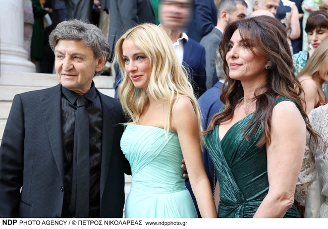 nikos-nomikos-doukissa-nomikou-oursoula-nomikou