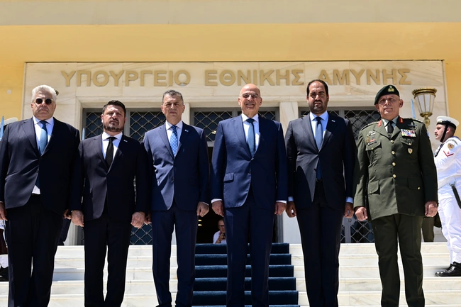 teleti paradosis - paralabis sto aminas