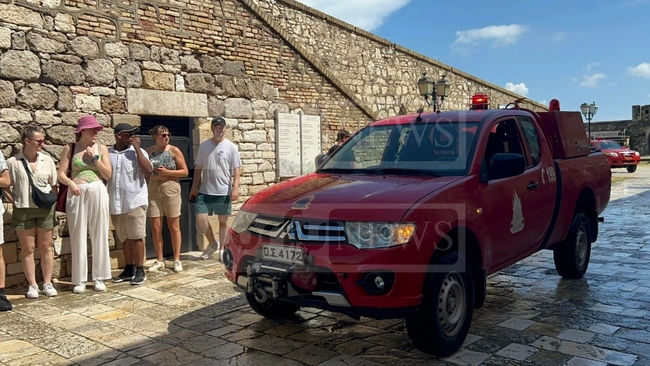 Fotia-palaio-frourio