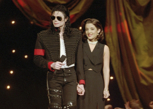 Michael Jackson- Lisa Marie Presley