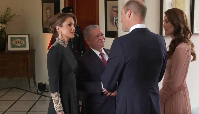 gamos-iordania-keit-mintleton