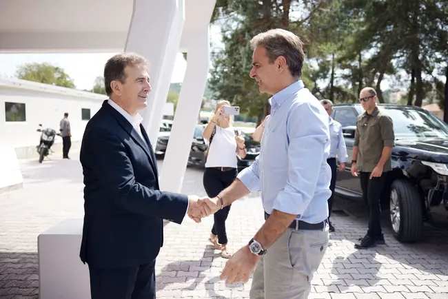 mitsotakis-papanikolaou