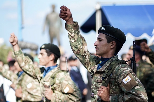 Παρέλαση για τη 28η Οκτωβρίου