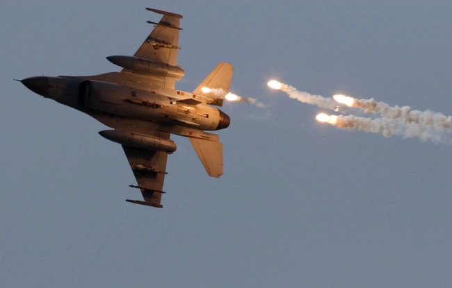 Αμερικανικό F-16 σε στρατιωτική άσκηση στην Ταϊβάν