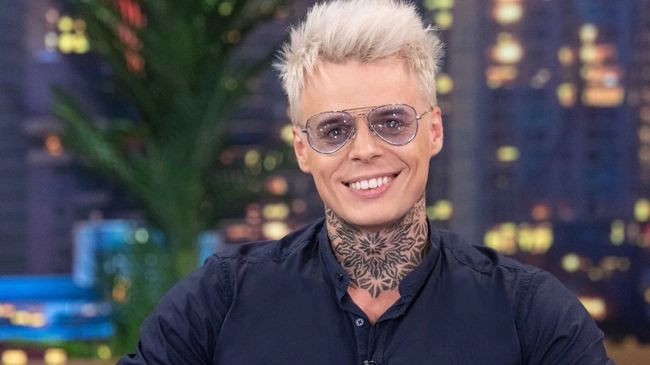 Ο Φίλιππος Αρβανίτης στο «The 2Night Show»