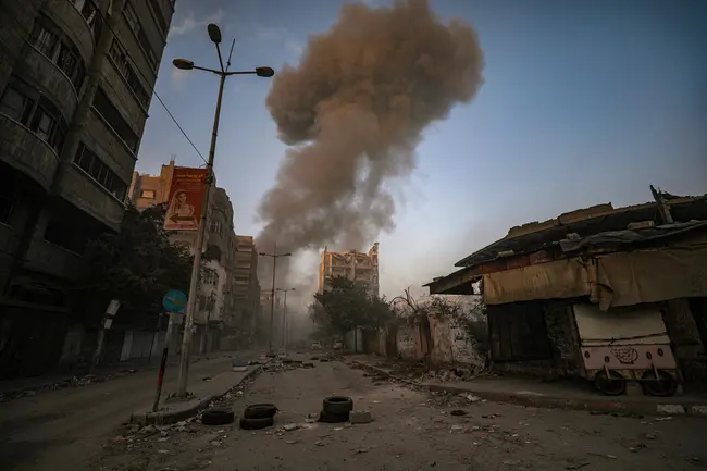 Εικόνες από την εμπόλεμη Γάζα