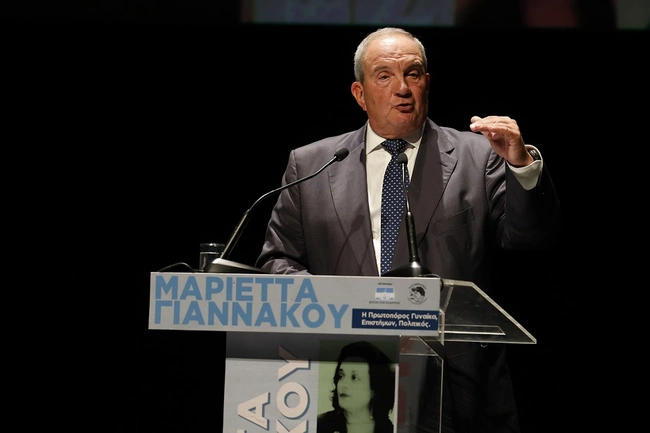 Ο πρώην πρωθυπουργός Κώστας Καραμανλής