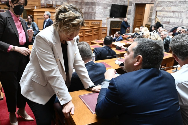 O Αλέξης Τσίπρας στη συνεδρίαση της Κοινοβουλευτικής Ομάδας του ΣΥΡΙΖΑ