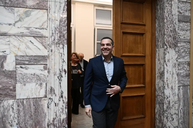 O Αλέξης Τσίπρας στη συνεδρίαση της Κοινοβουλευτικής Ομάδας του ΣΥΡΙΖΑ