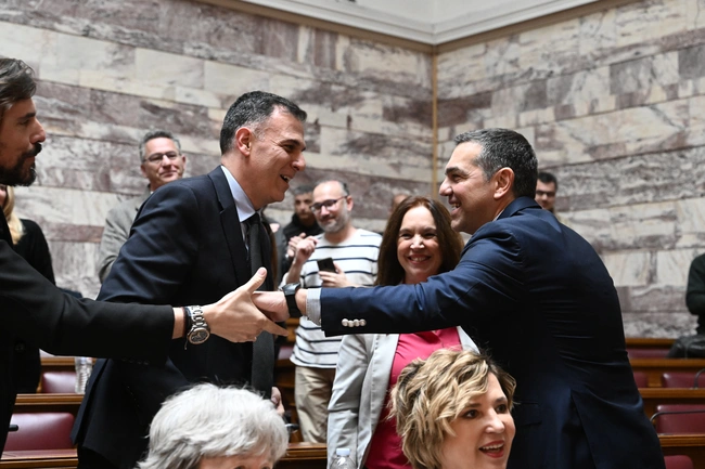 O Αλέξης Τσίπρας στη συνεδρίαση της Κοινοβουλευτικής Ομάδας του ΣΥΡΙΖΑ