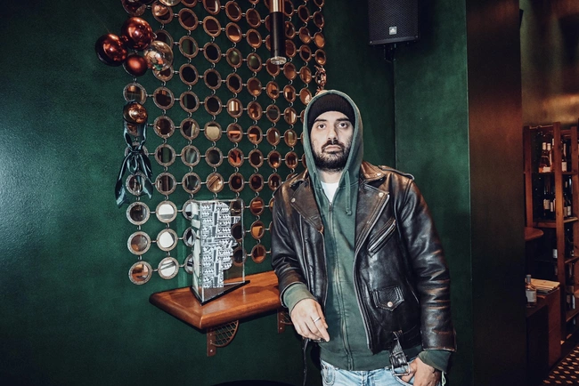 Συνέντευξη Dani G. στο Reader