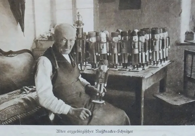 Ο Βίλχεμ Φίκτνερ στο εργαστήριό του