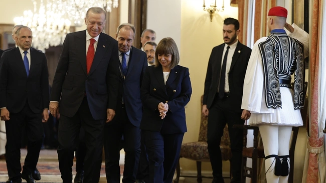 Ο Ρετζέπ Ταγίπ Ερντογάν με την Κατερίνα Σακελλαροπούλου