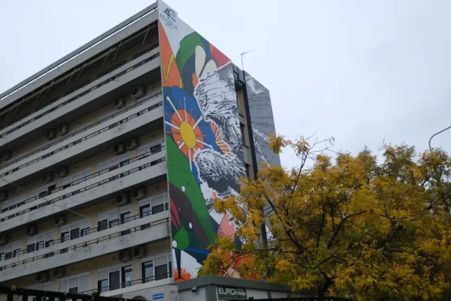 Μια τοιχογραφία κατά των εξαρτήσεων στο Ιπποκράτειο νοσοκομείο