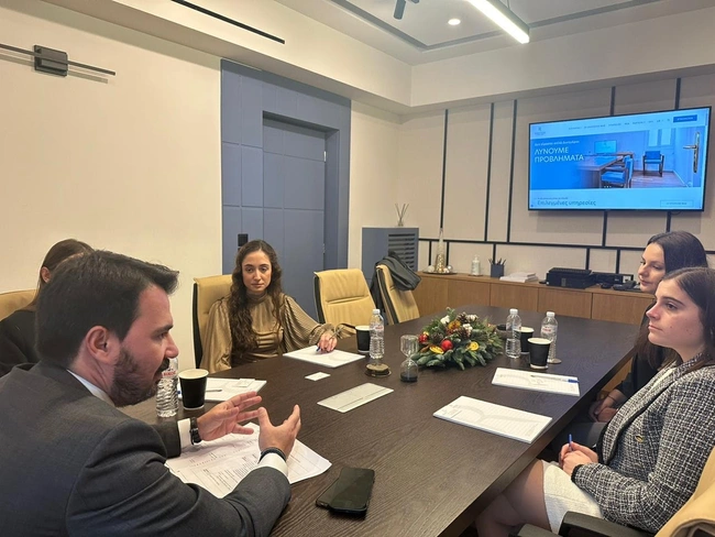 5 νέοι μεταπτυχιακοί φοιτητές προστίθενται στο πρόγραμμα υποτροφιών της Rhetor Law Firm