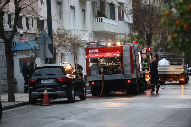 Φωτιά σε παρακείμενο χώρο στο Μέγαρο Μαξίμου