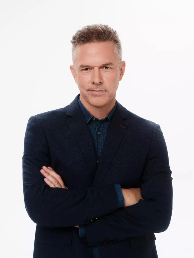 Ο Χρήστος Λούλης ως Michael Κούρτης στη σειρά «Famagusta»