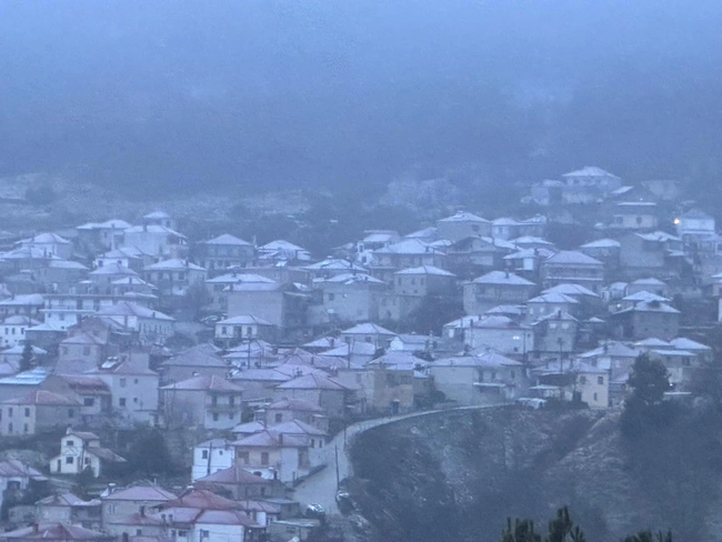 Χιόνια στη Λάρισα