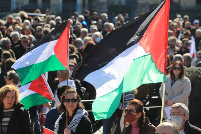 Πορεία στο κέντρο της Αθήνας υπέρ της Παλαιστίνης