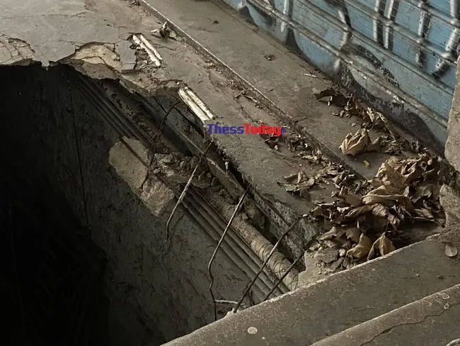 Καθίζηση οδοστρώματος στη Θεσσαλονίκη