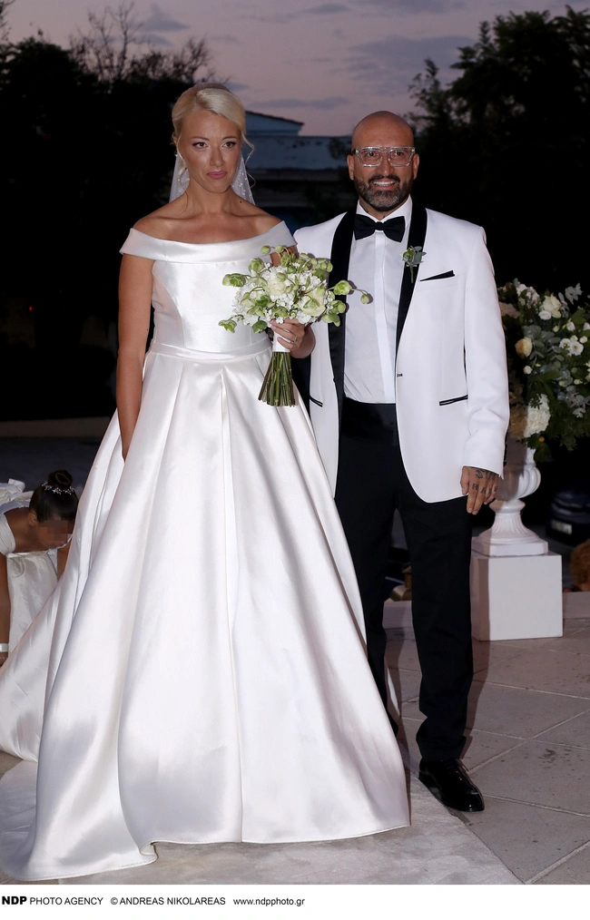 Δήμητρα Τσώνου και Νίκος Παυλίδης (Ισορροπιστής) στον γάμο τους