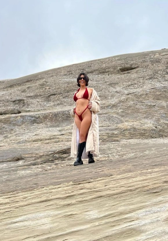 Ανάρτηση της Κόρτνεϊ Καρντάσιαν ανήμερα του Αγίου Βαλεντίνου