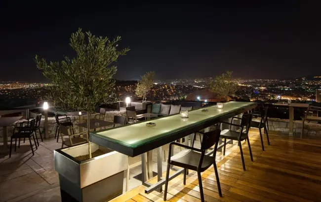 Το εστιατόριο «Ορίζοντες Λυκαβηττού»