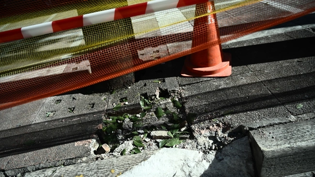 Έκρηξη βόμβας στη Σταδίου