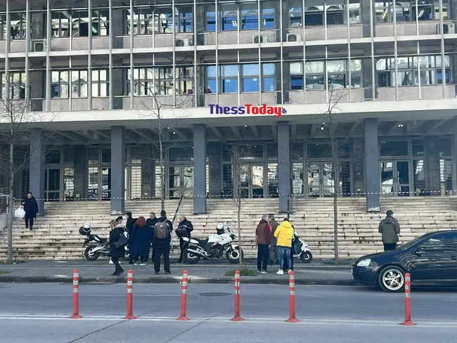 Ύποπτος φάκελος στα δικαστήρια Θεσσαλονίκης