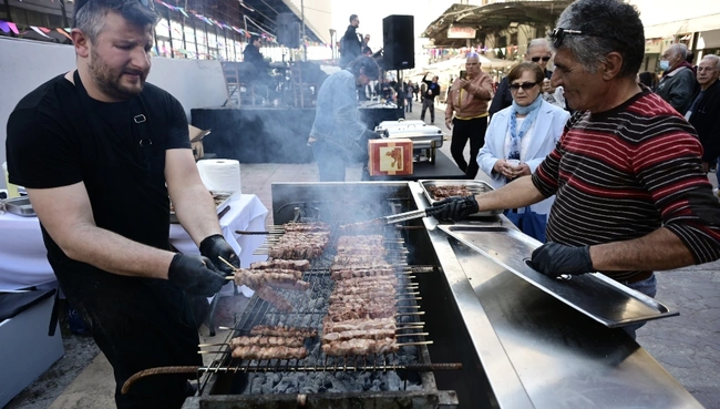 peiraias tsiknopempti