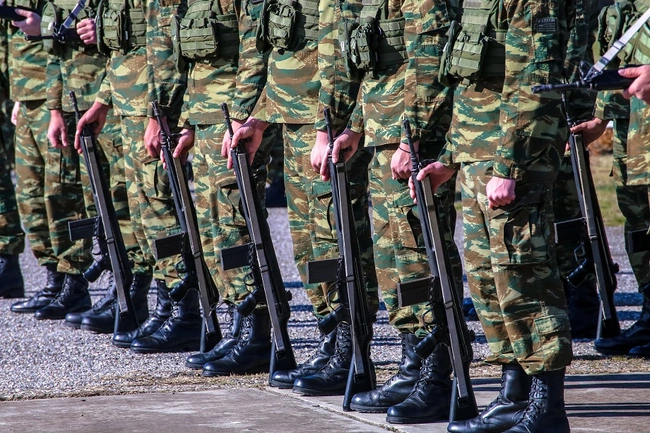 αναβολή στρατού