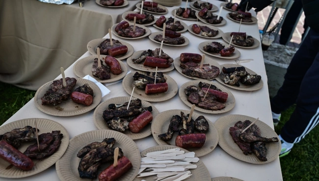 varvakeios tsiknopempti