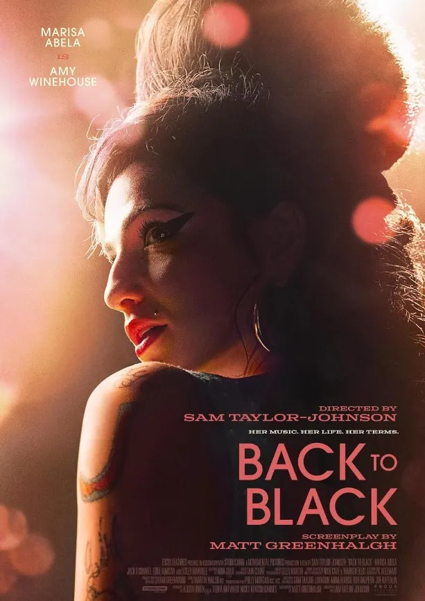 Η Μαρίσα Αμπέλα ως Έιμι Γουάινχαουζ στην ταινία «Back to Black»