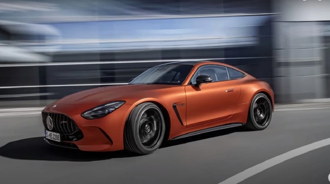 Η νέα Mercedes GT63 S E Performance