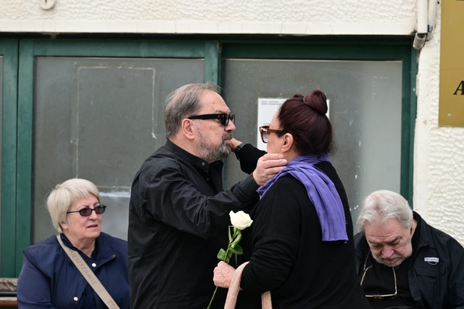 Η κηδεία της Άννας Παναγιωτοπούλου