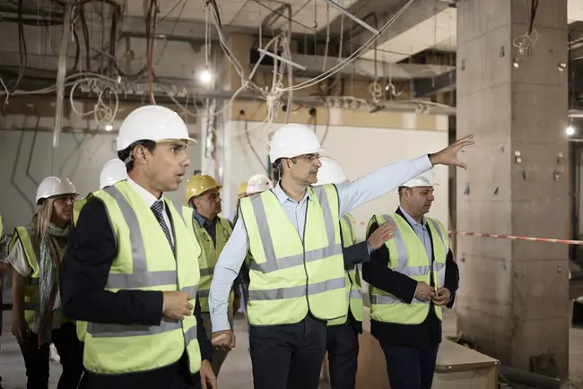 Επίσκεψη Μητσοτάκη στο Αττικόν