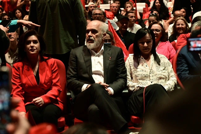 Εικόνες από την ομιλία του Έντι Ράμα στην Αθήνα