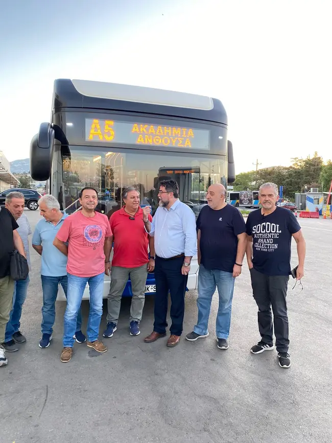 Ο Βασίλης Οικονόμου στην Ανθούσα